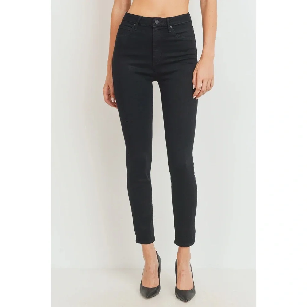 Just Black Denim | Mid Rise Form Fitting Slight Stretch Chic Skinny Jeans